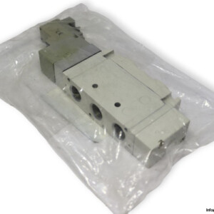 smc-sy9120-5yo-02f-q-solenoid-valve(new).jpg