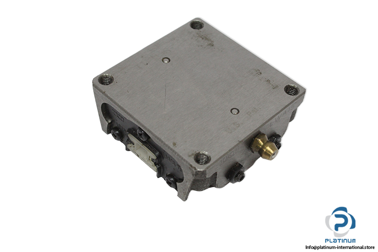 iko-LWA15-linear-guideway-block-(used)-1.jpg