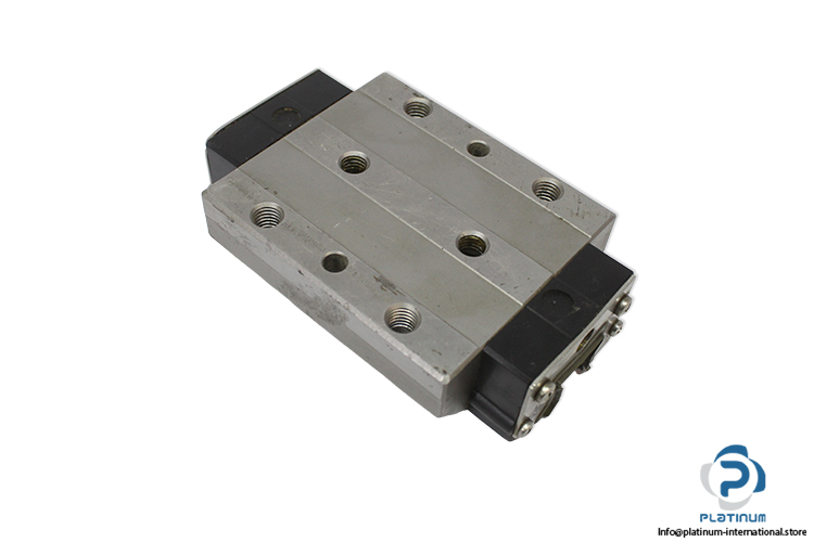 rexroth-star-1853-21X-10-X-3-ball-runner-block-(used)-1.jpg