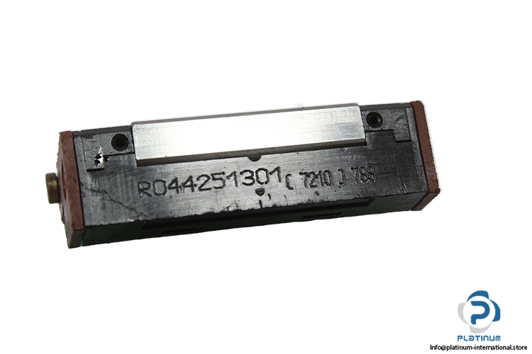 rexroth-R044251301-miniature-runner-block-(used)-2.jpg