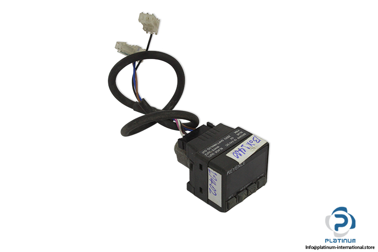keyence-AP-C30WP-digital-pressure-sensor-(Used).jpg