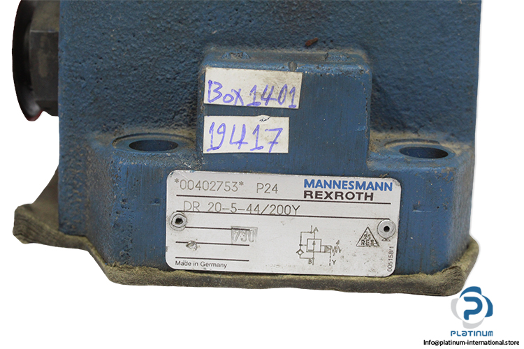 rexroth-R900402753-pressure-reducing-valve-(Used)-1.jpg
