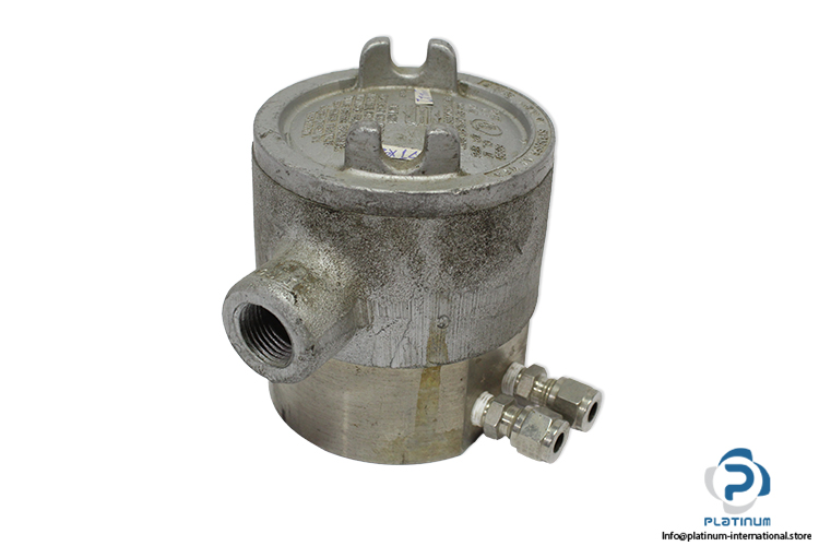 crouse-hinds-0101639-outlet-box-(Used).jpg