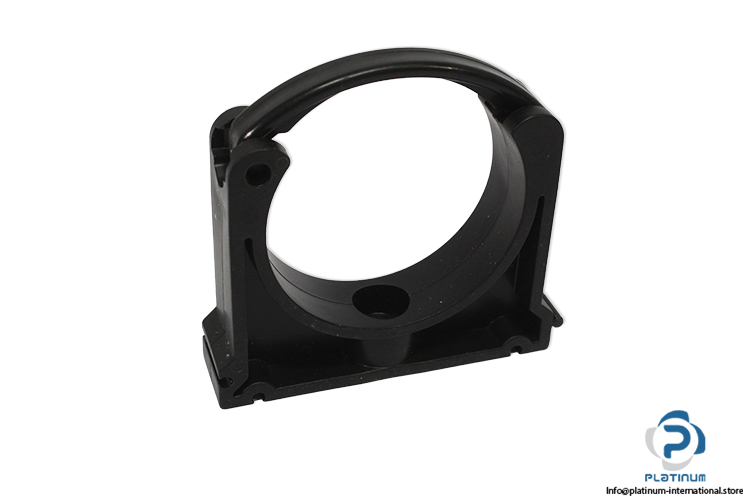 gf-167061041-pipe-clip-(New).jpg