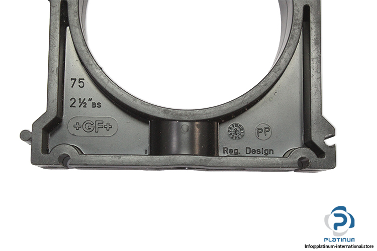 gf-167061041-pipe-clip-(New)-1.jpg