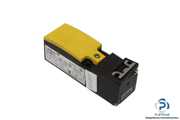 eaton-LS-S02-ZB-safety-interlock-switch-(New)