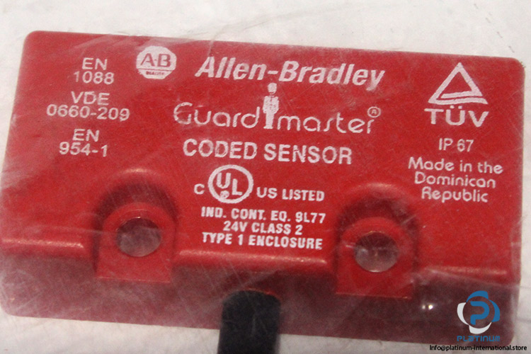 allen-bradley-440N-Z2NRS1C-non-contact-safety-switch-(New)-1