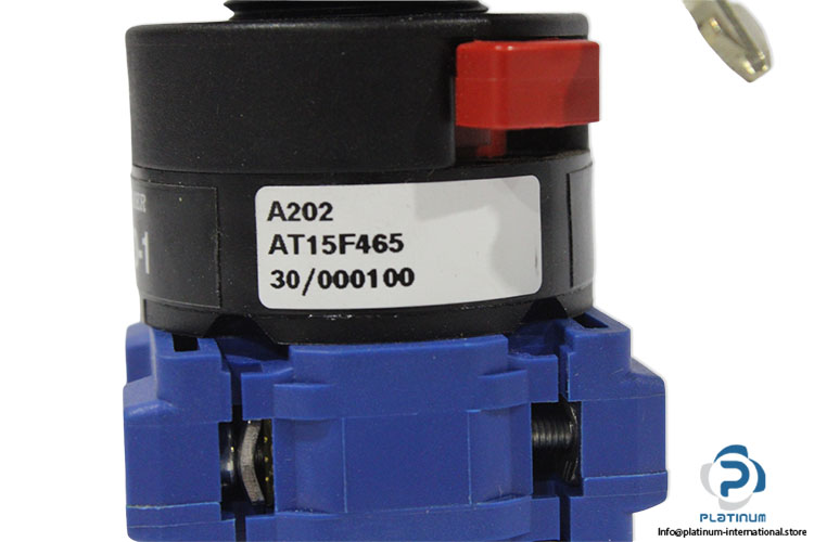 Kraus-and-naimer-DH-10-1-key-switch-(new)-(carton)-3.jpg