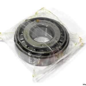NSK HR30304J TAPERED ROLLER BEARING