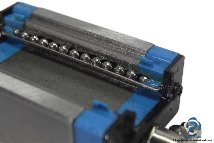 iko-MES20C1HS2-linear-guide-bearing-block-(new)-(carton)-2