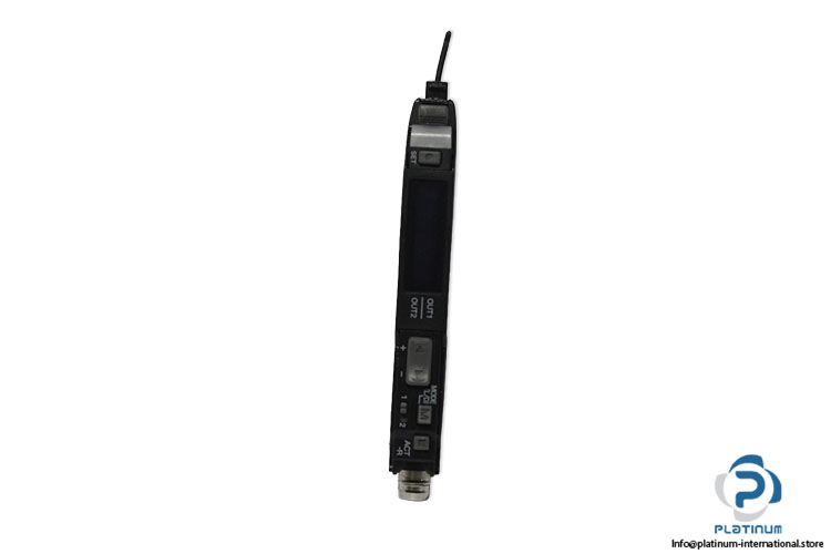 keyence-FS-N41C-digital-fiber-optic-sensor-(used)-3