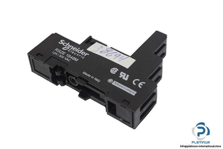 schneider-RSZE-1S48M-relay-socket-(new)-1