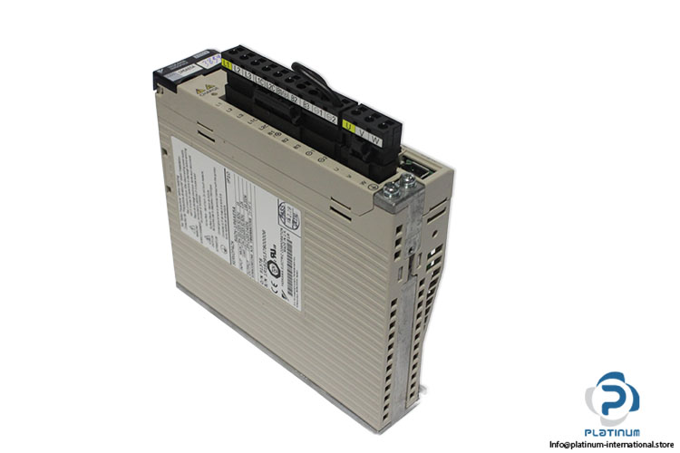 yaskawa-SGDV-1R6AE5A-servo-drive-(New-without-Cartoon)