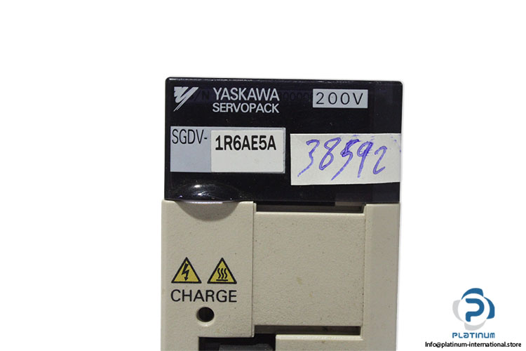 yaskawa-SGDV-1R6AE5A-servo-drive-(New-without-Cartoon)-2