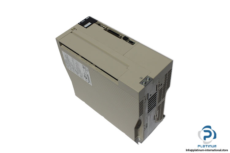 yaskawa-SGDV-330A05A-servo-drive-(New)
