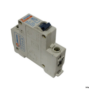 jingda-DZ47-63-C6-miniature-circuit-breaker-(Used)
