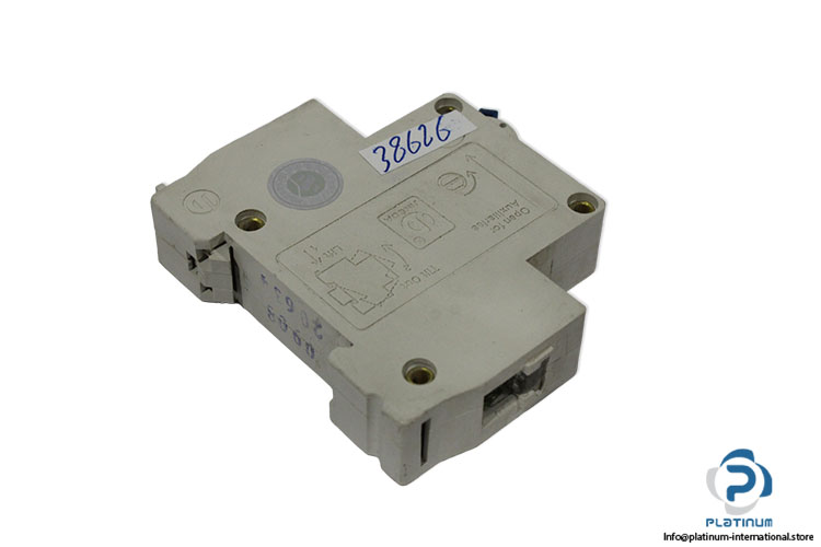 jingda-DZ47-63-C6-miniature-circuit-breaker-(Used)-1