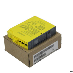 Siemens-6ES7136-6DB00-0CA0-Electronics-Module(new).jpg
