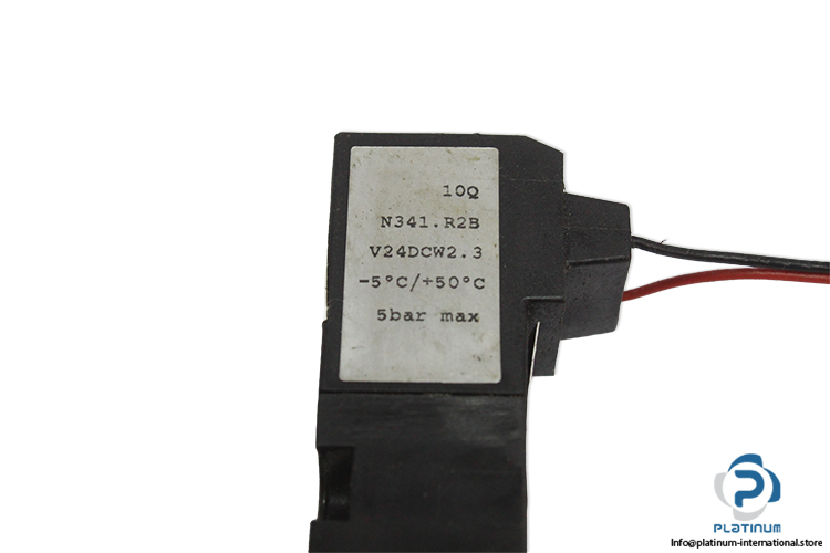 pneumax-N341.R2B-single-solenoid-valve-(Used)-1