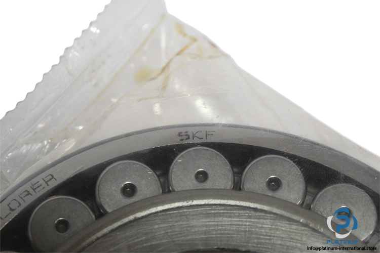skf-21309E-spherical-roller-bearing(new-without-carton)-2