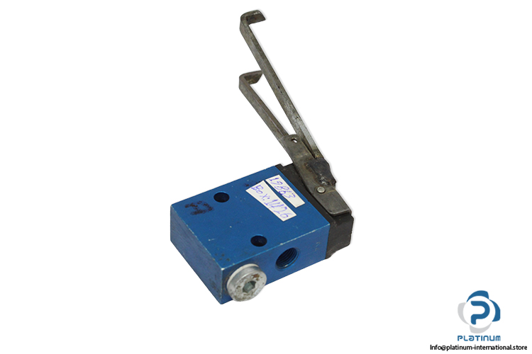 festo-LS-3-1_8-toggle-lever-valve-(Used)-1