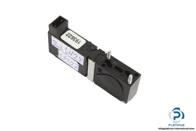 burkert-6510C2.5-NBR-solenoid-valve-(Used)