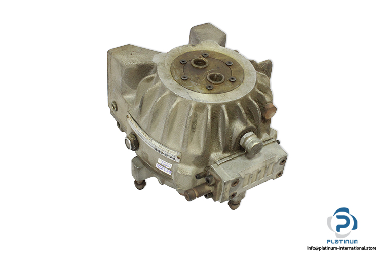 var-spe-P04_000-displacement-pump-(Used)