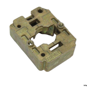 Allen-Bradley 800E-A2L A Mounting Latch