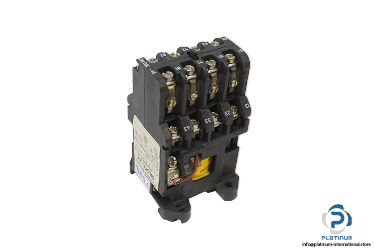 moeller-DILOOL-44-auxiliary-contactor-(new)-(carton)