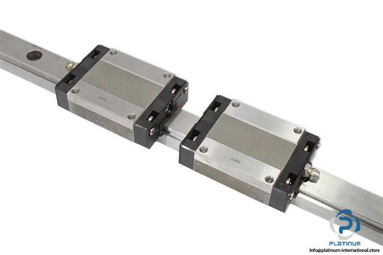 THK-RSR20VM-LINEAR-GUIDE-BLOCK(used-Without-Carton)-1