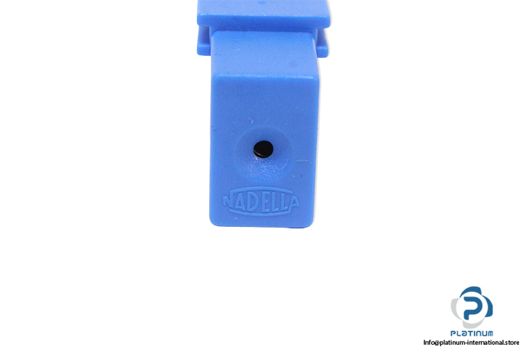 Nadella-luby32-lubricator-block(new-carton)-2