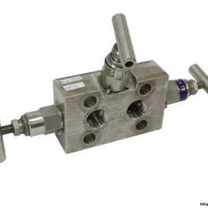 schneider-PN420DN5-block-and-bleed-valve-(Used)