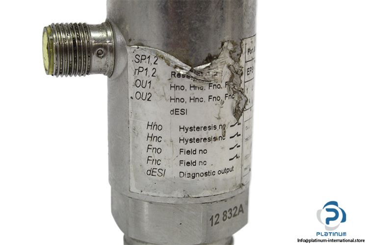 ifm-PN7002-pressure-sensor-(Used)-3