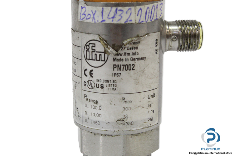 ifm-PN7002-pressure-sensor-(Used)-5