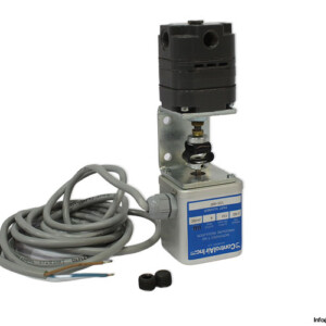 controlair-130-BBF-air-pressure-regulator-(New)