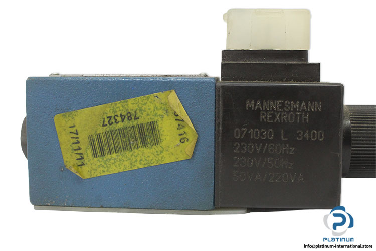 rexroth-R900909559-directional-spool-valve-(New)-2