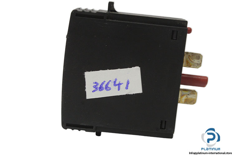 phoenix-contact-val-ms-230-st-surge-protection-plug(used)-3