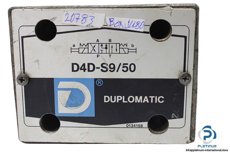 duplomatic-D4D-S9_50-directional-valve-(Used)-3