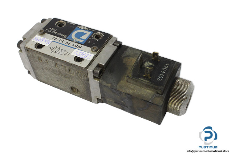 duplomatic-MD1P4-TA_32-directional-valve-(Used)