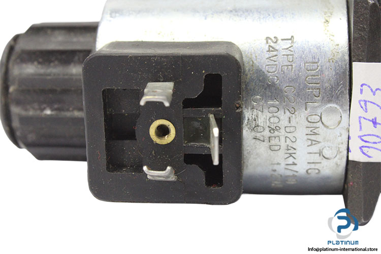 duplomatic-DS3-S3-10N-CM-directional-valve-(Used)-2