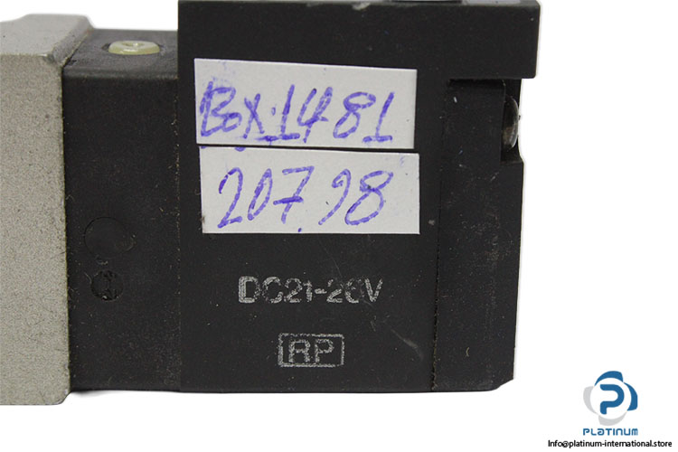 smc-EVF2120-double-solenoid-valve-(Used)-3