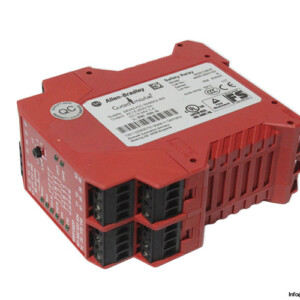 Allen-Bradley MSR138DP Safety Relay