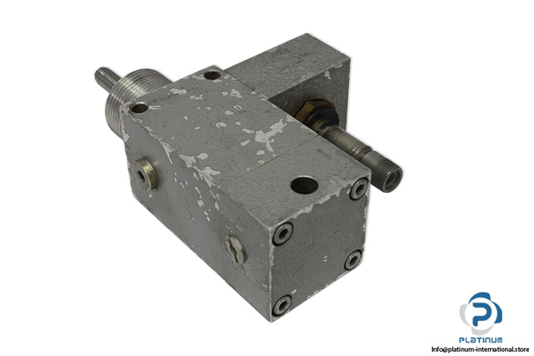 knorr-bremse-SMZ-40-30-pneumatic-actuator-(Used)-1