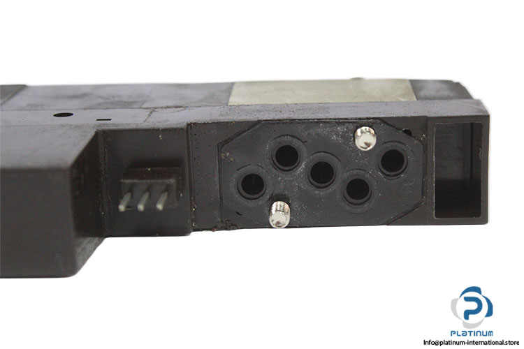 kuroda-FCS245-solenoid-valve-(Used)-2