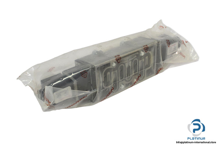 norgren-SXE0574-A60-00-double-solenoid-valve-(New)-1