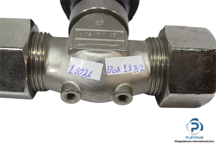Messer-griesheim-15-pn-40-flow-control-valve(new)-2