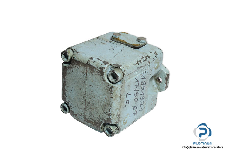 Denison-t7b-b03-2r00-a1m1-vane-pump(used)-1