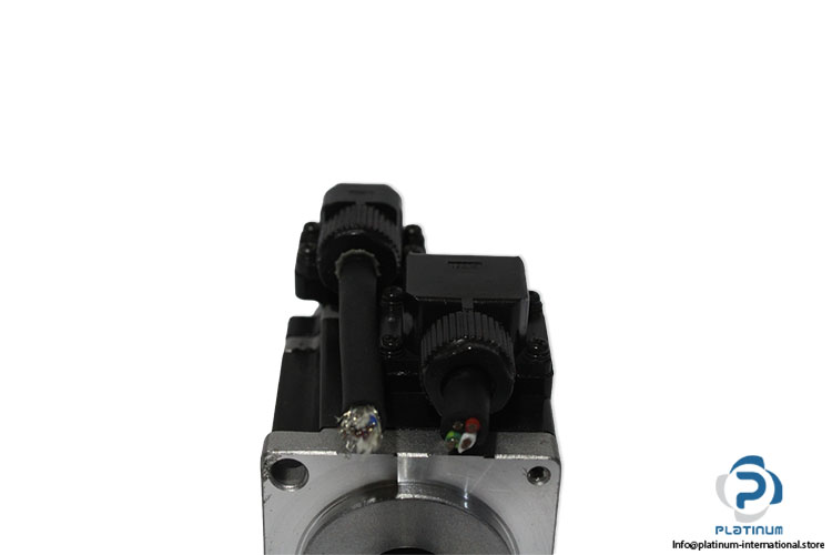 sanyo-denki-R2AA04005FXP00M-ac-servo-motor(used)-2