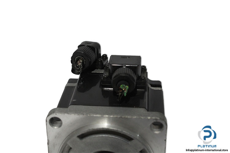 sanyo-denki-R2GA06020DXP00-ac-servo-motor(used)-2