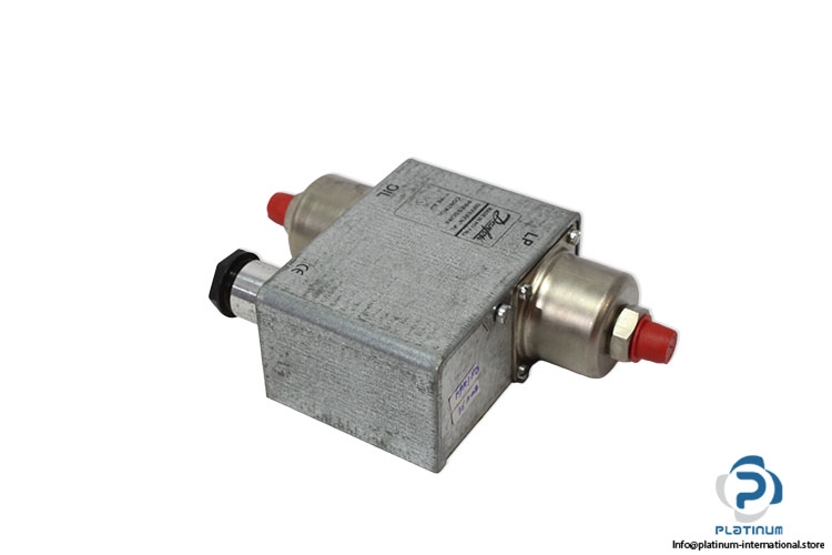 danfoss-MP55A-060B0296-pressure-switch-(New)